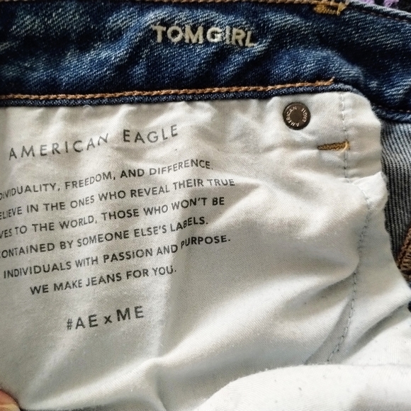 American Eagle 14 Factory Distressed Button Fly - Picture 4 of 9